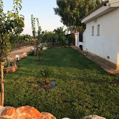 Casale Ndina Holiday home Portopalo Di Capo Passero