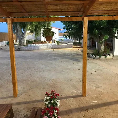 Casa vacanze Casale Ndina *