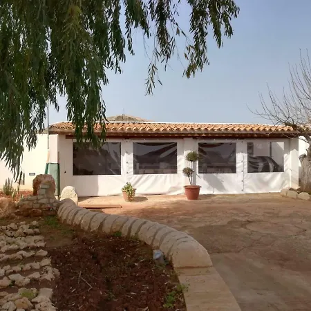 Casa vacanze Casale Ndina *